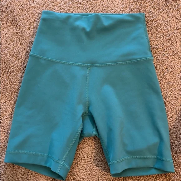 SOLD- Lululemon Wunder Train High-Rise Short 6" - Picture 5 of 5